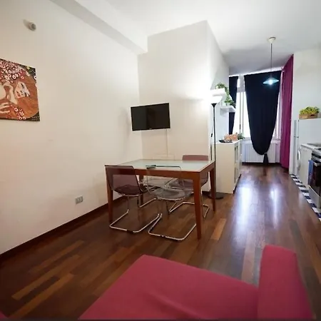 Apartment Milleduecento House